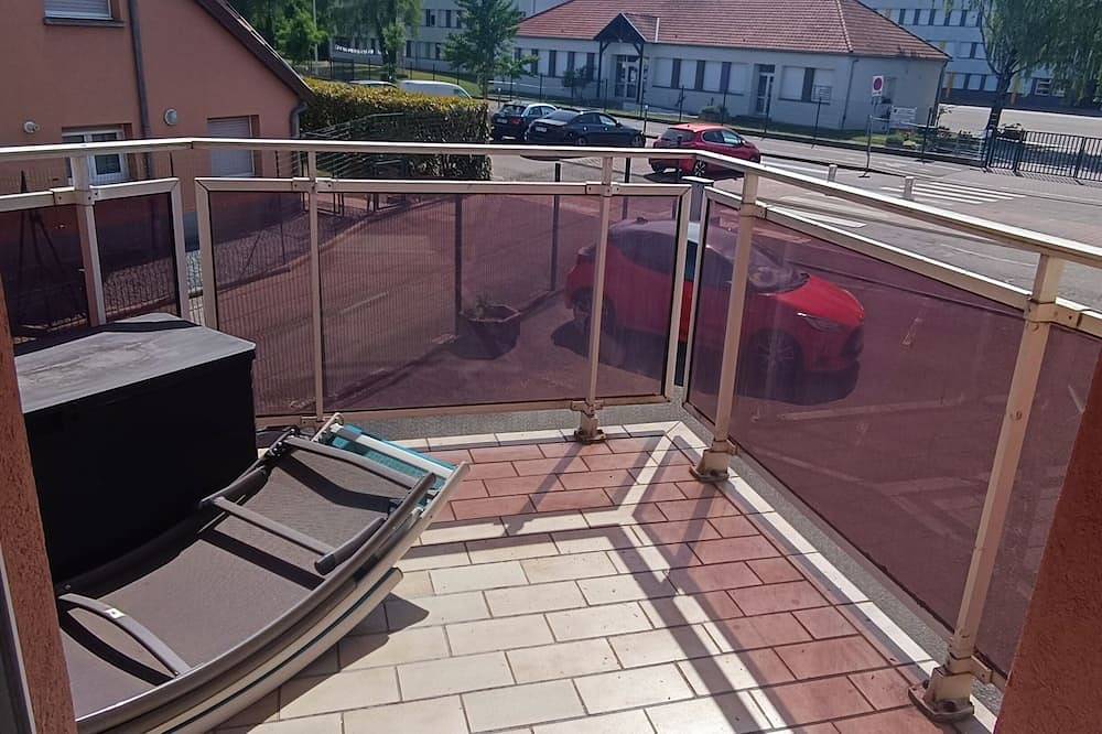 Ganze Wohnung, Cozy apartment with a balcony for 4 people near Strasbourg, Colmar, and Europapark in Geispolsheim, Region Straßburg
