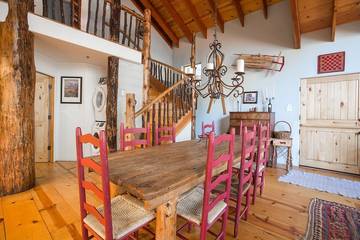 Log Cabin for 8 Guests in Coconino National Forest, Coconino County, Picture 3