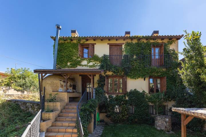 Chambre d’hôte pour 26 personnes, avec Jardin en Espagne