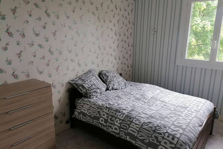 Location de vacances pour 7 personnes, avec jardin à Boulleret - 4