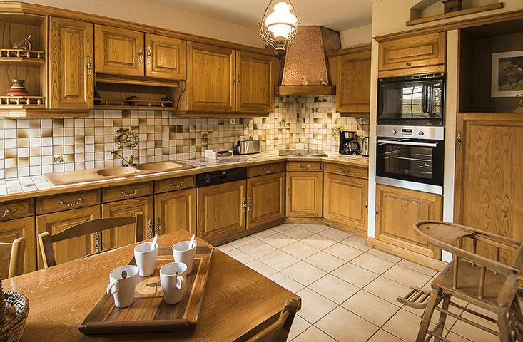 Gîte pour 10 personnes, avec terrasse et jardin dans Peyre-en-Aubrac - 4