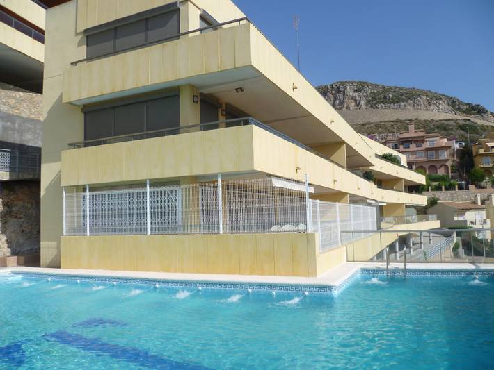 Ganze Wohnung, Moderne 3-Zimmer-Wohnung mit Pool nahe am Strand in Platja de Cap Blanc (Cullera), Cullera