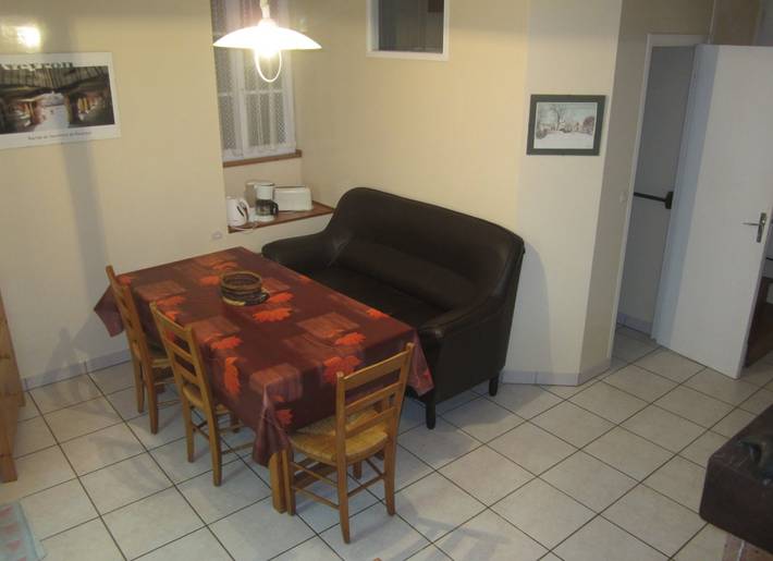 Location de vacances pour 6 personnes, avec terrasse et jardin dans l' Aveyron - 4