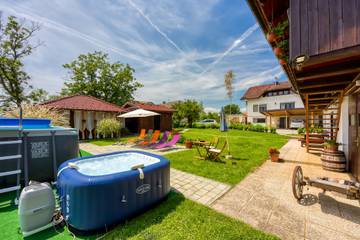 Ferienhaus für 8 Personen in Slowenien, Bild 1