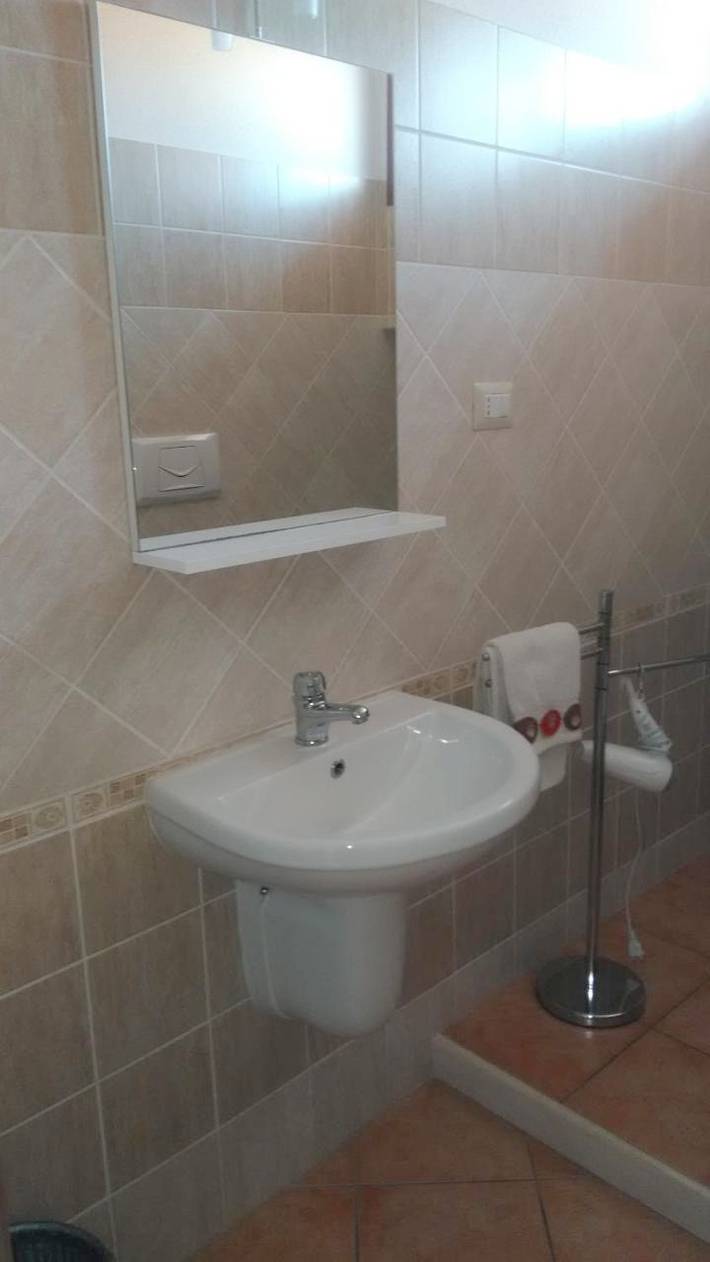 Location de vacances pour 3 personnes, avec jardin, animaux acceptés à Guspini - 4