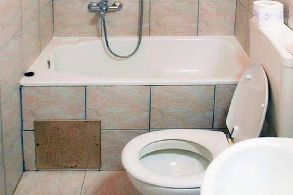 Entire apartment, One bedroom apartment near beach Ivan Dolac, Hvar (A-18100-c) in Hvar