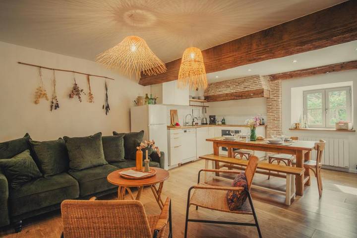 Gîte pour 6 personnes, avec terrasse à Saint-Jean-Saint-Maurice-sur-Loire - 3