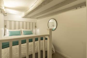 Log Cabin for 6 People in Wells-next-the-Sea, Norfolk, Photo 3