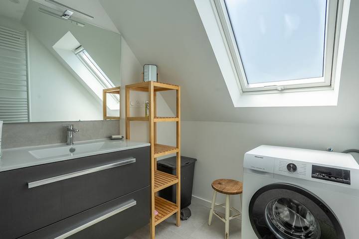 Ferienhaus für 4 Personen mit Terrasse in Locmiquélic, Côte des Mégalithes