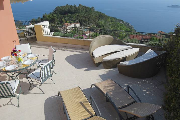 Apartamento entero, Impresionante ático con vistas panorámicas de Eze Village y la Riviera francesa in Èze, Costa mediterránea (Francia)