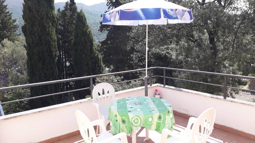 Ganze Wohnung, Die schönste Position in Zaton Veliki in Gof, Grad Dubrovnik
