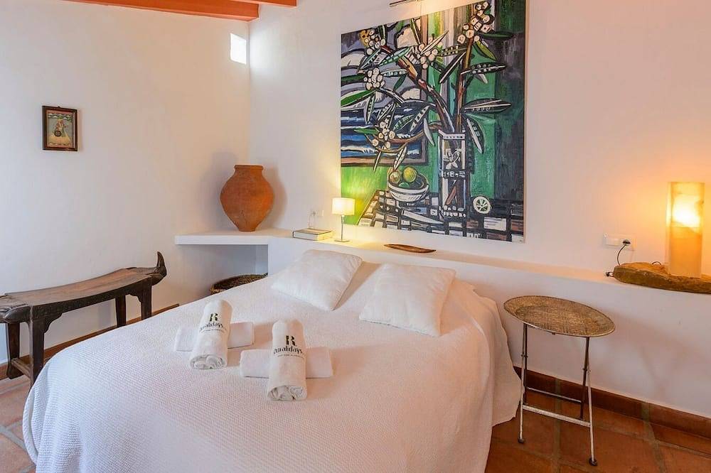 The Hunting Lodge Alcaucín by Ruralidays in Canillas de Aceituno, Málaga Province