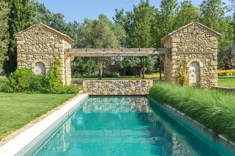 Beautifully renovated Mas surrounded by vineyards in Saint-Pargoire, Région de Lodève