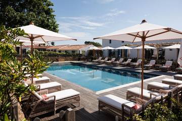 Hôtel pour 2 personnes, avec piscine et jardin, animaux acceptés à l' Île d'Yeu