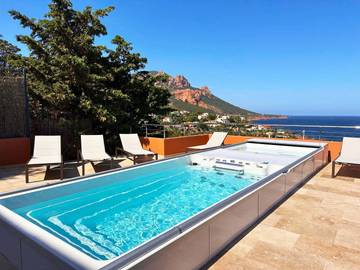 Gîte pour 8 personnes, avec piscine ainsi que jacuzzi et jardin dans Plage d'Anthéor