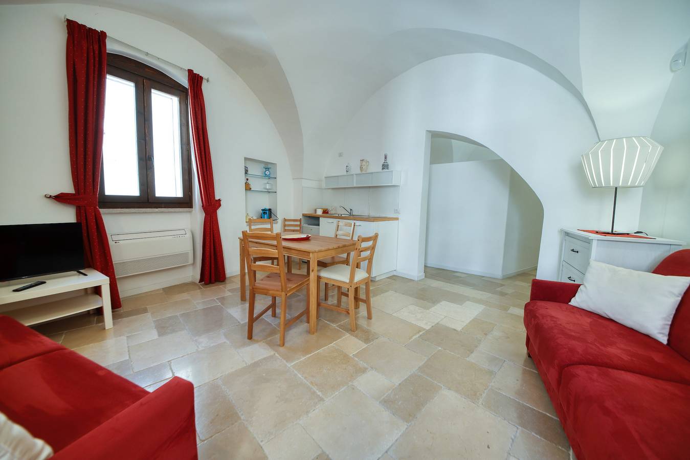 Entire apartment, Il Melograno Apartment 4 - Affitti Brevi Italia in Gravina in Puglia, Alta Murgia National Park