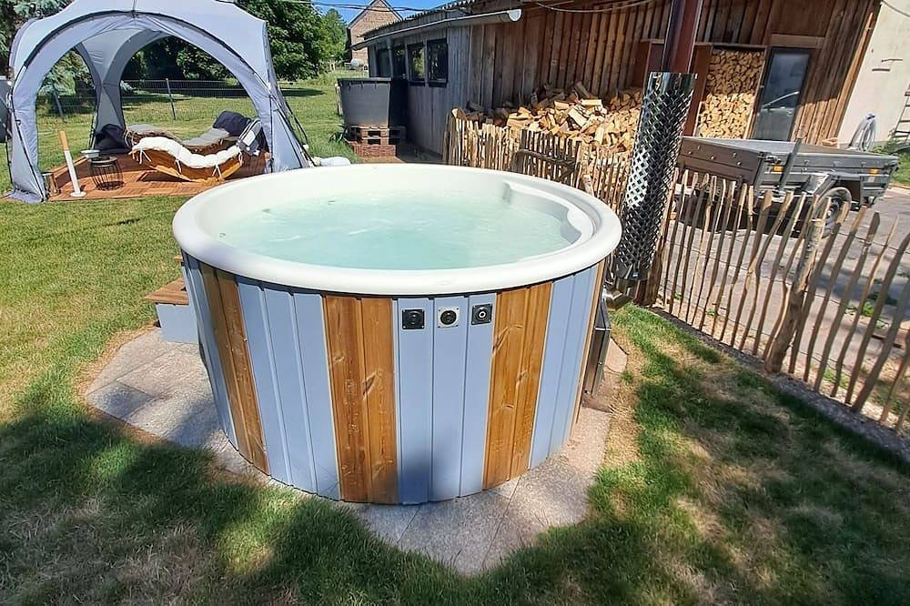 Ganze Wohnung, Gemütliche Wohnung im Nationalpark Eifel mit outdoor Wellnessbereich in Mechernich, Naturpark Hohes Venn-Eifel