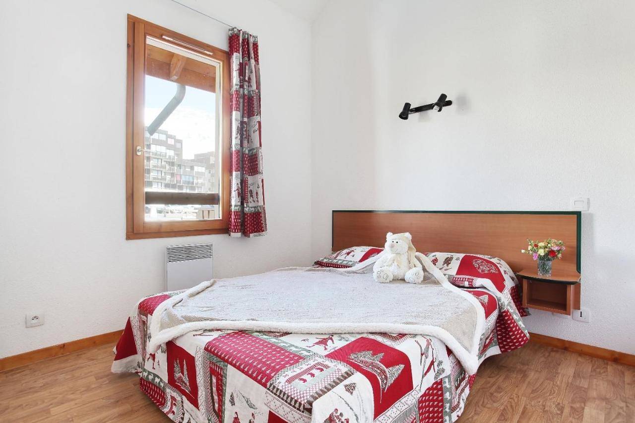 2-Room Apartment - 4 people in Saint-François-Longchamp, Le Grand Domaine
