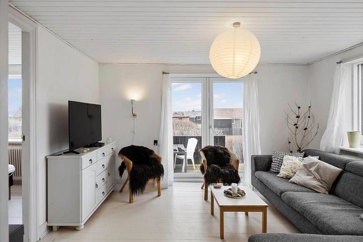Ferienhaus für 4 Personen, mit Terrasse und Sauna in Thorsminde