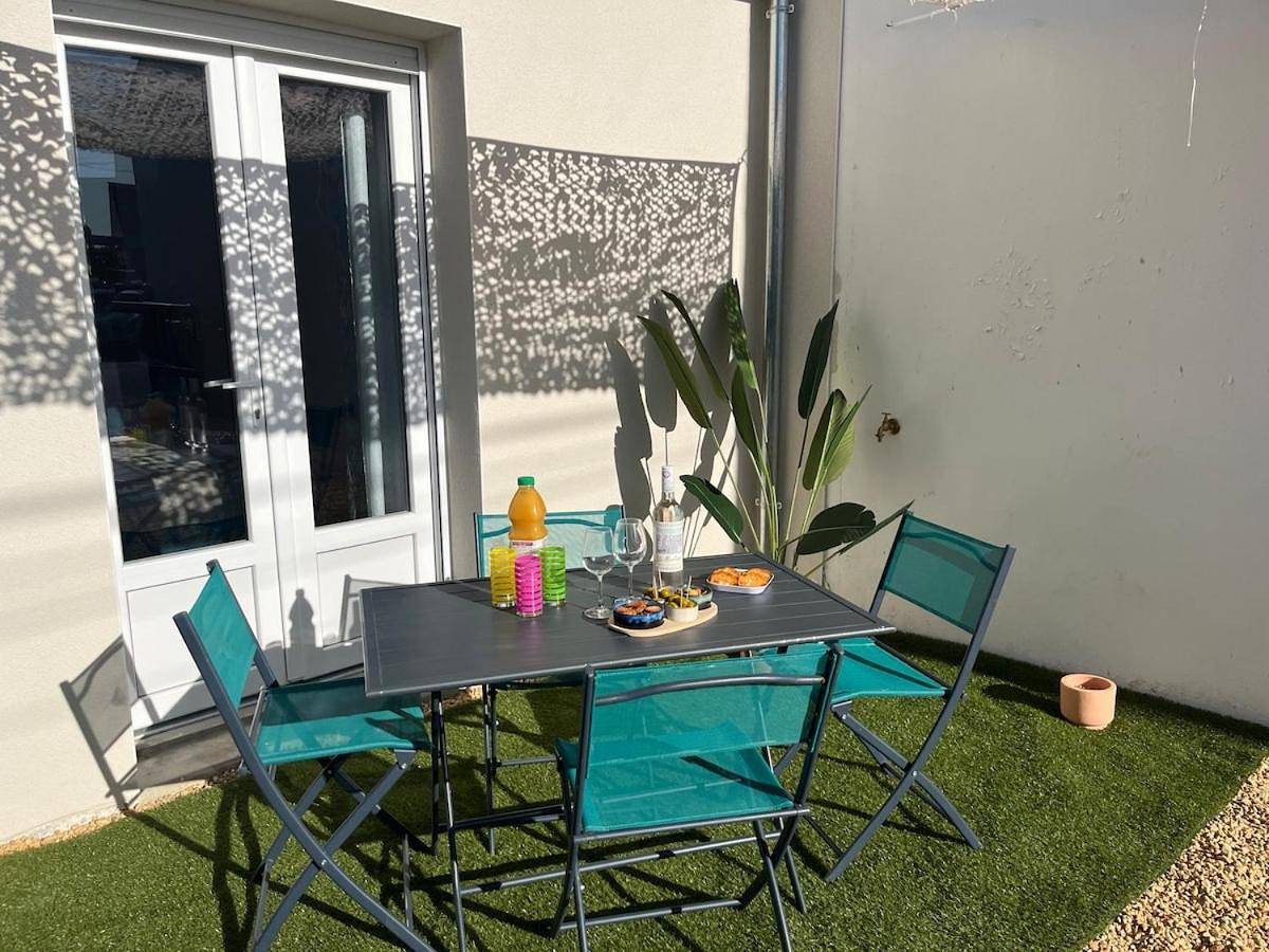 Two-Bedroom House in Trignac, Région de Saint-Nazaire