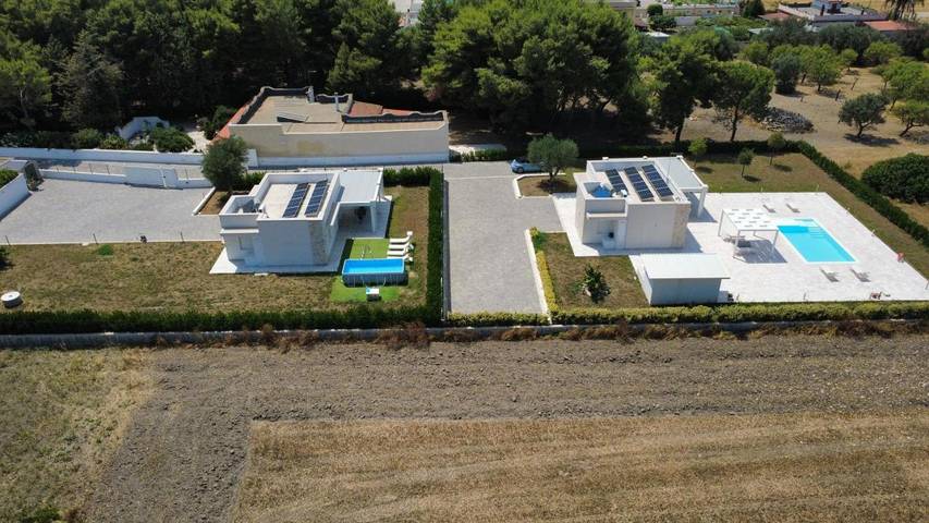 Villa pour 6 personnes, avec piscine ainsi que jardin et vue à Taranto - 3
