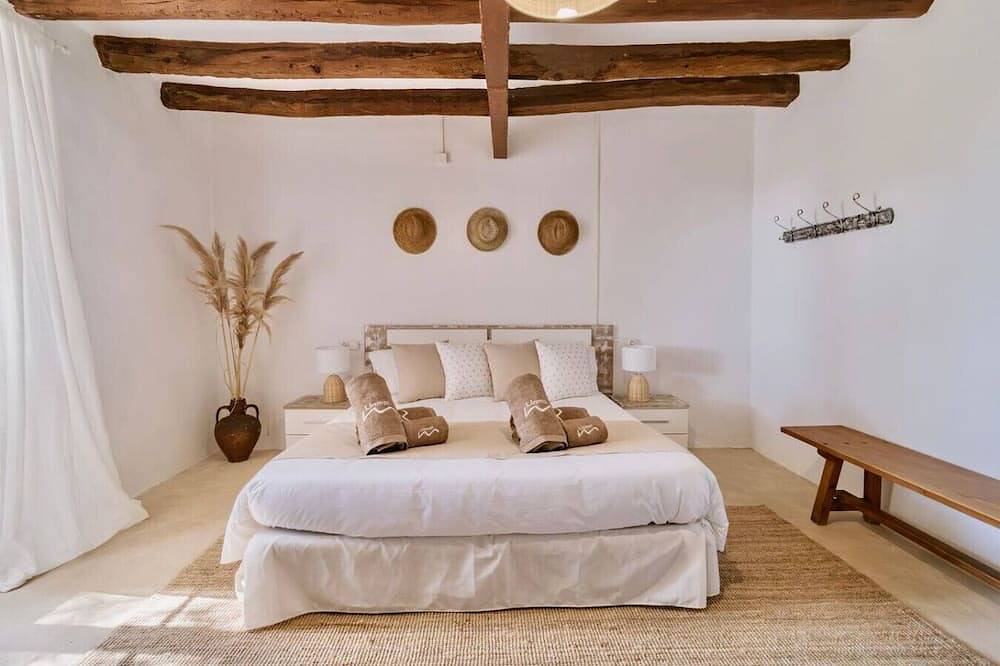 Llampí, Nature, swimming pool and Mallorcan charm in Llubí, Majorca Center