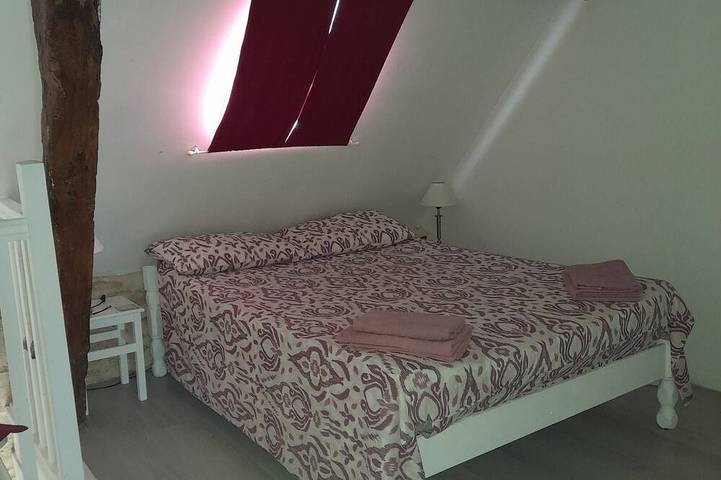 Gîte pour 4 personnes, avec Jardin et Piscine à Fajoles - 4