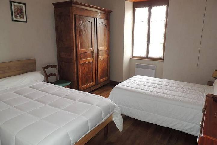 Location de vacances pour 6 personnes, avec balcon et jardin à Miremont - 4