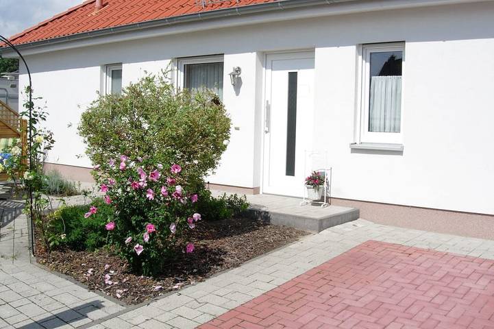 Ferienwohnung für 3 Personen, mit Terrasse in Oberkrämer