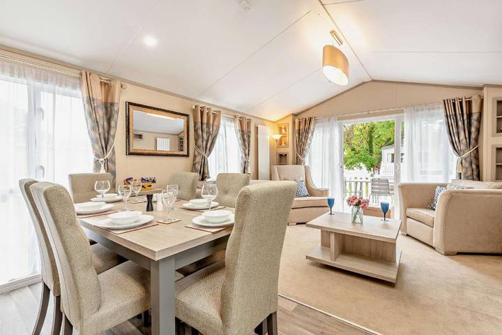 Holiday rental for 6 people, with Balcony and Pool as well as Sauna in Milford-on-Sea