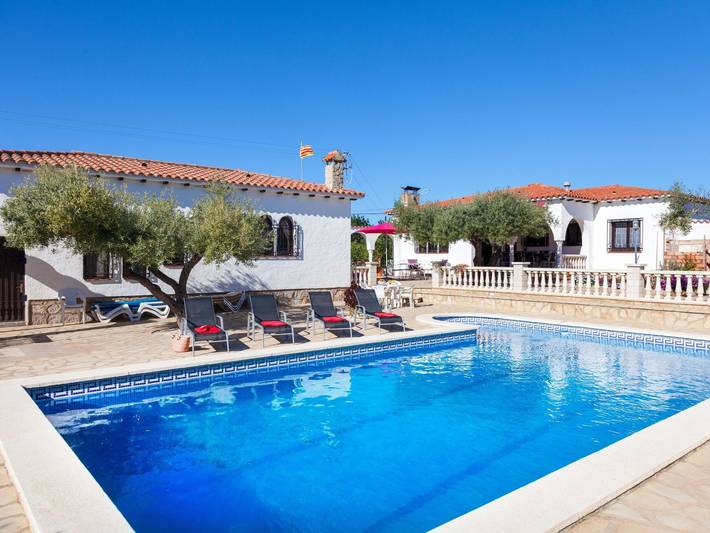 Holiday home for 8 people, with terrace - 1