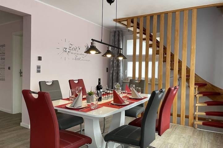 Ferienhaus für 8 Personen, mit Garten und Sauna - 1