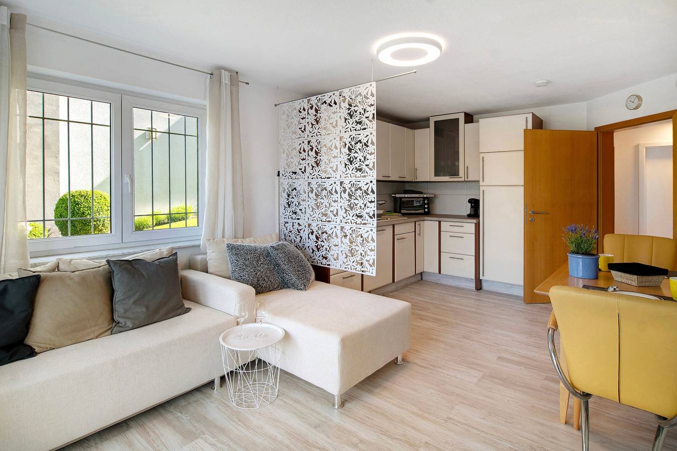 Appartement entier, Appartement "Easy Living" avec vue sur le lac, terrasse privée et Wi-Fi in Tettnang, Region Bodensee-Oberschwaben