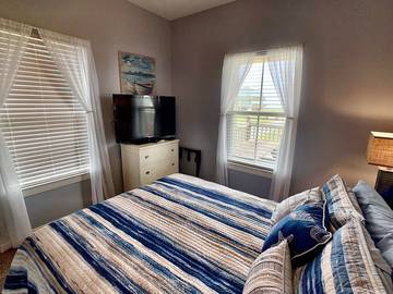 Vacation House for 11 Guests in Bolivar Peninsula, Galveston County, Picture 3