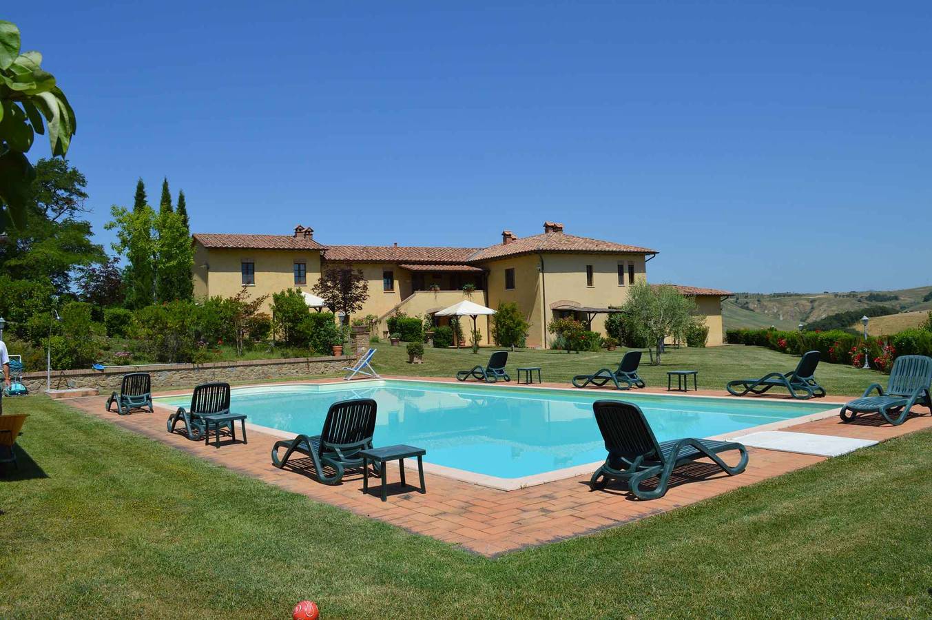 Ganze Ferienwohnung, Ferienwohnung mit Pool und Blick ins Tal in Asciano, Siena Provinz