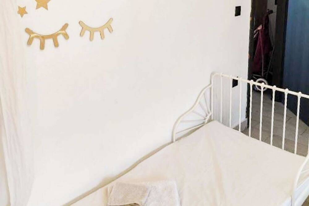 Marilous House - Skyros Beachfront Getaway in Achilli, Skyros