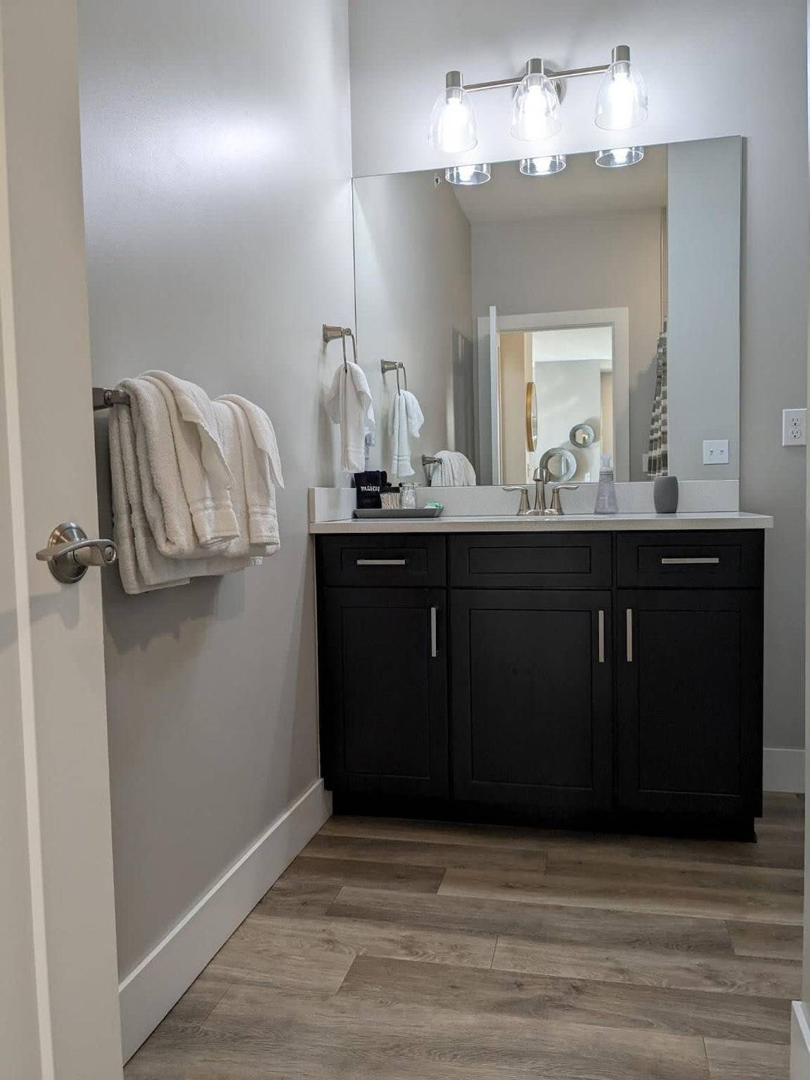 Ganze Wohnung, Walk to it all - Downtown Tc- Capri 209 in Traverse City, Grand Traverse County