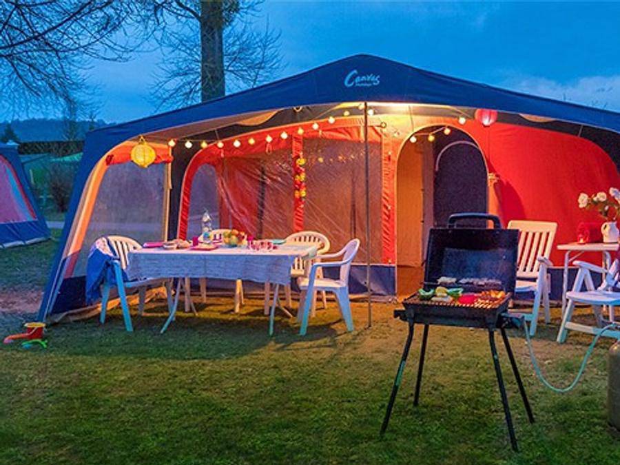 Camping Valle Gaia - Bungalow in tela 5 persone - 2 Camere da letto | 4/5 Persone | Senza bagno in Casale Marittimo, Costa degli Etruschi