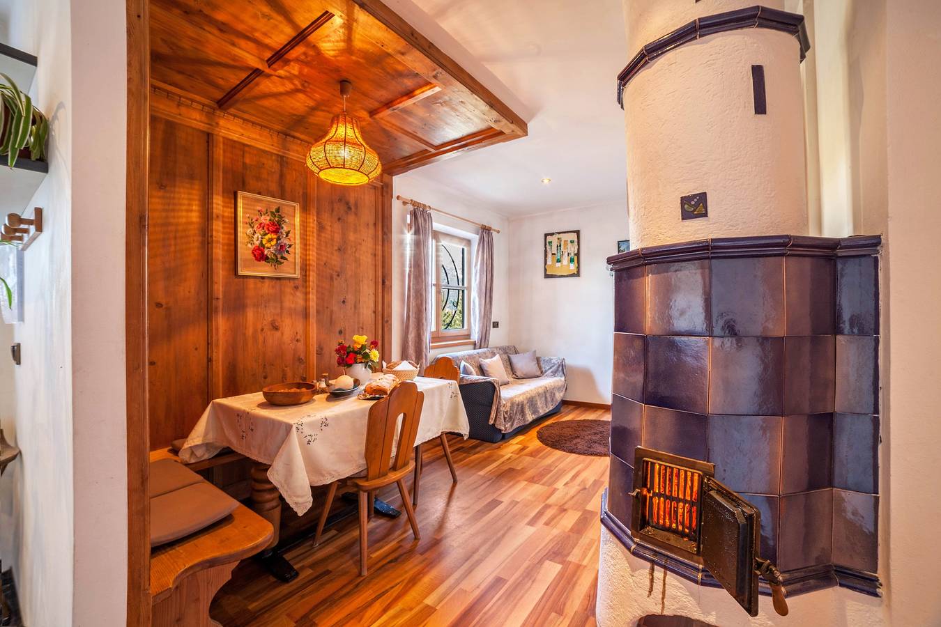 Ganze Wohnung, Hoferhof Appartement 'Bergzauber' mit Bergblick, Garten & Wlan in Verdins, Schenna