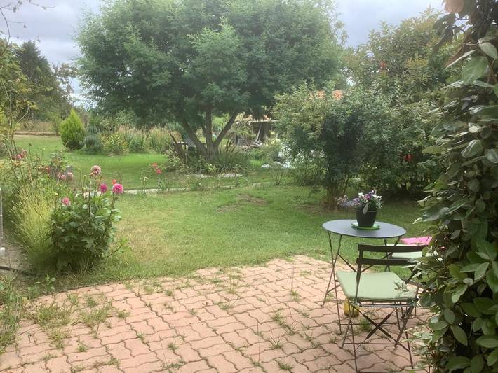 Gîte pour 2 personnes, avec jardin et vue à Saint-Ciers-sur-Gironde - 4