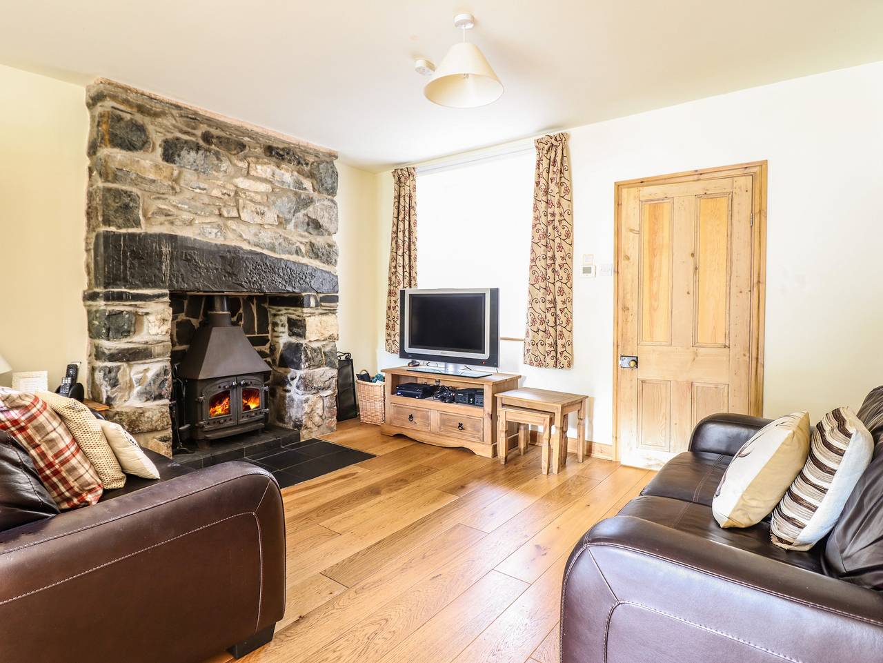 3 Railway Cottages in Betws-y-Coed, Snowdonia