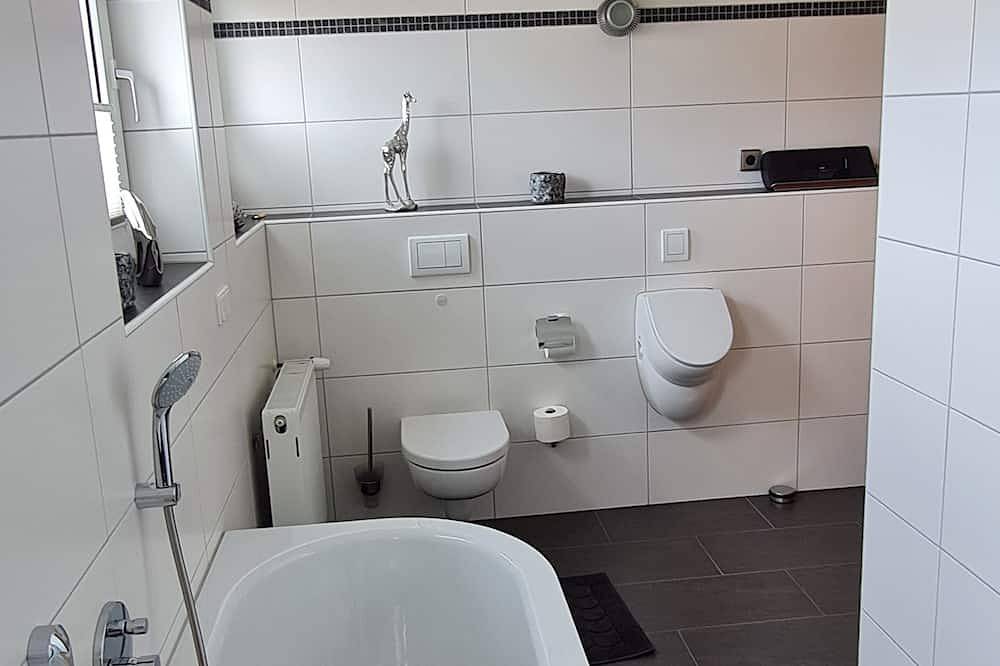 Ganze Wohnung, Wohnen an der Römerroute, 75 qm, am Naturschutzgebiet Hellinghauser Mersch in Lippstadt, Nordrhein-Westfalen