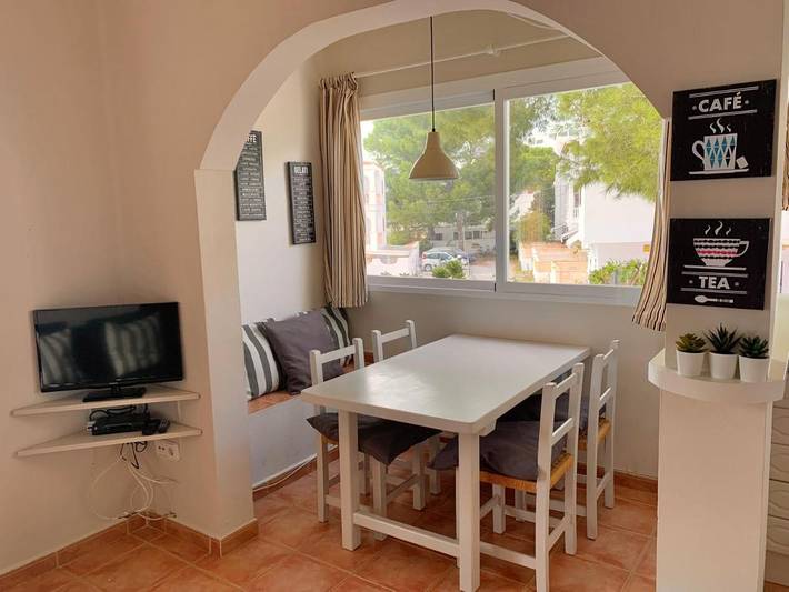 Apartamento de vacaciones para 6 personas, con vistas y jardín - 1