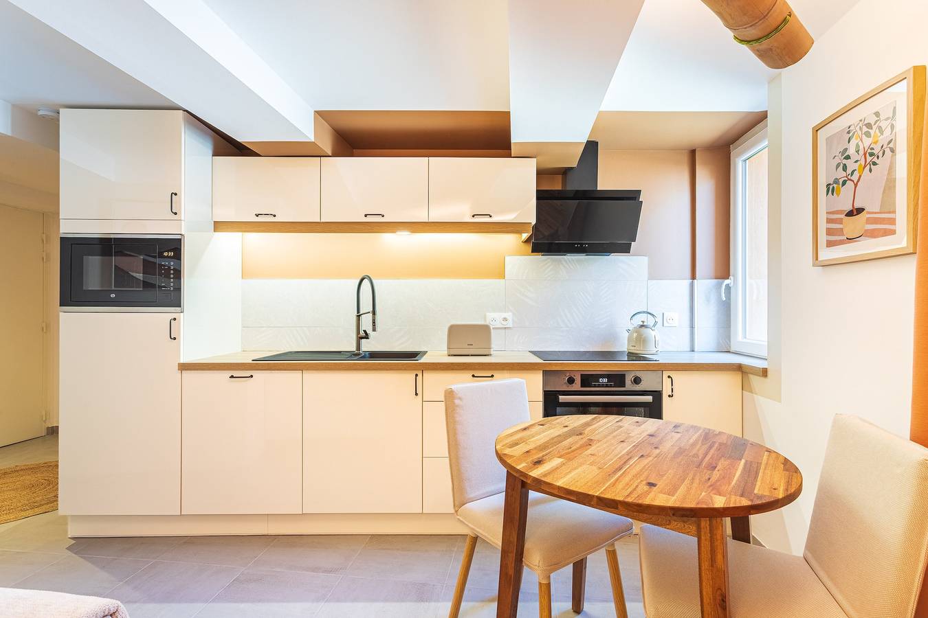 Appartement entier, Suite Jungle Premium - Studio climatisé in Toulon, Côte méditerranéenne (France)