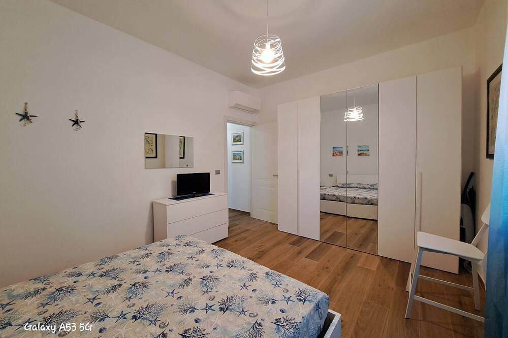 Entire apartment, Garden and private parking space in Albisola Superiore, Riviera di Ponente