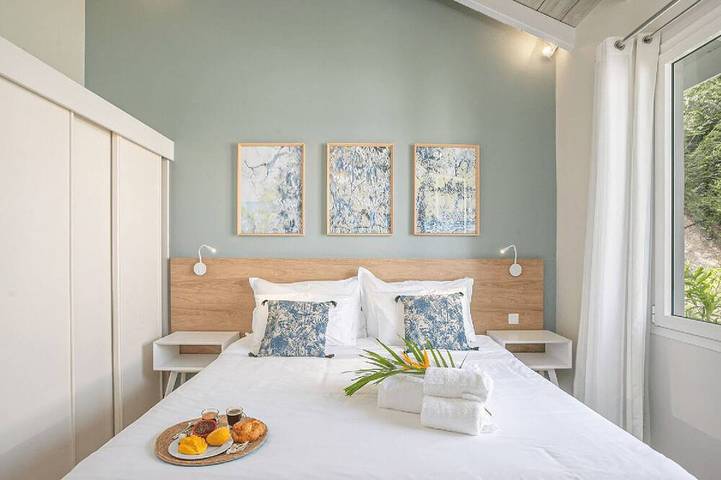 Tangarane offers two luxury villas with private pools and exceptional views over in Anse Mitan, Les Trois-Îlets