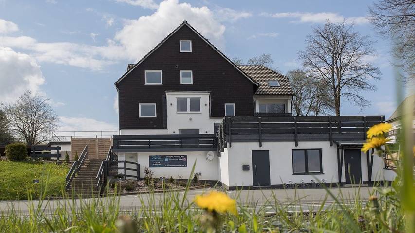 Vakantiewoning voor 4 personen, met balkon in Neuastenberg