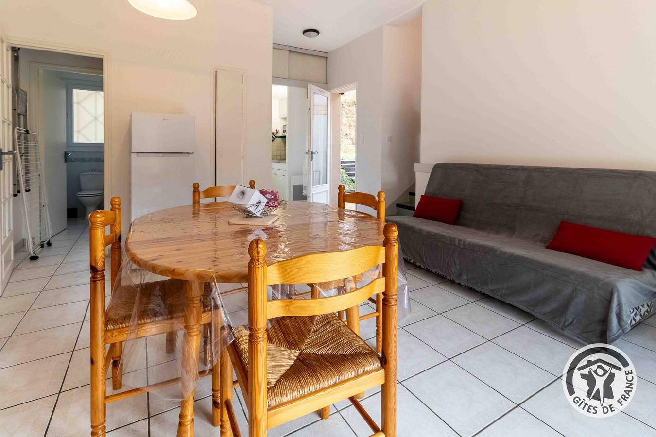 Casa de huéspedes para 2 personas con terraza in Ornolac-Ussat-les-Bains, Ariège