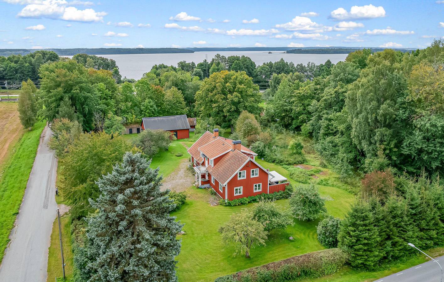 Ferienhaus für 8 Personen mit Garten in Örebro kommun, Örebro und Umgebung