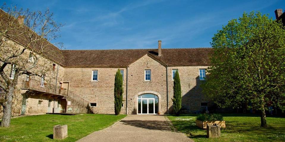 Chambre d’hôte pour 19 personnes, avec vue ainsi que jardin et piscine, animaux acceptés à Plottes - 4